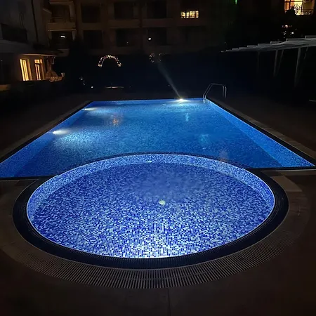 Lejlighed Modern & Fully Equipped Apartment- Stylish Comfort Sunny Beach