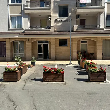 Lejlighed Modern & Fully Equipped Apartment- Stylish Comfort Sunny Beach
